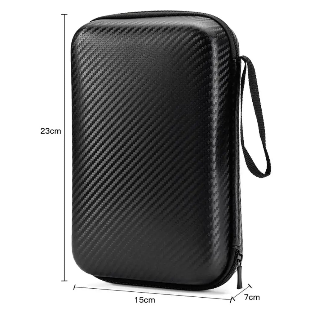 Etui de transport rigide EVA noir, fini carbone, zippé avec dragonne, dimensions 23×15×7 cm