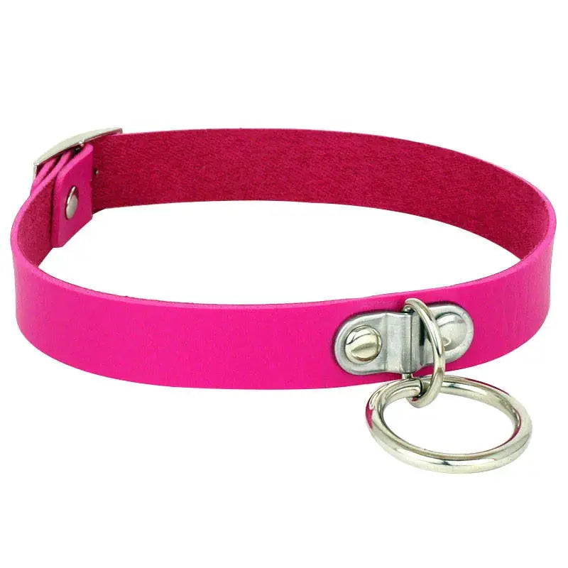 Collier ras du cou en PU rose fuchsia avec anneau métallique et rivets, style gothique punk