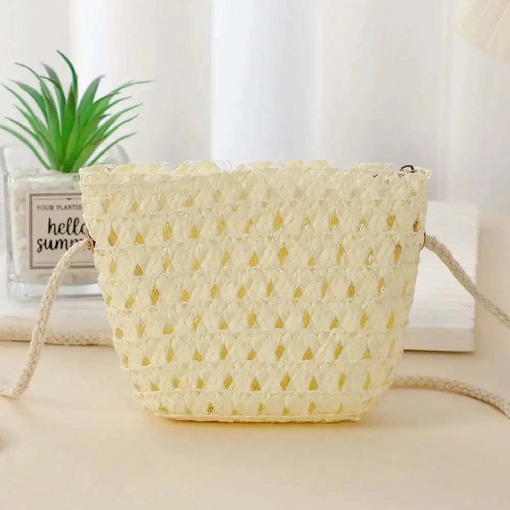 Mini sac en paille tressée fait main, écru avec lanière en corde, sac enfant été