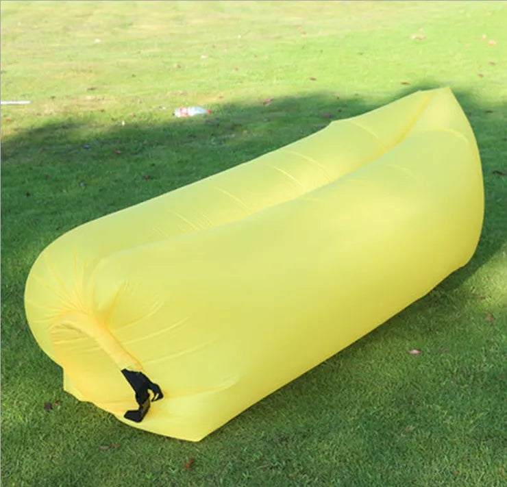 Aufblasbares Sofa – Luftsofa für Strand und Camping – mit Tasche