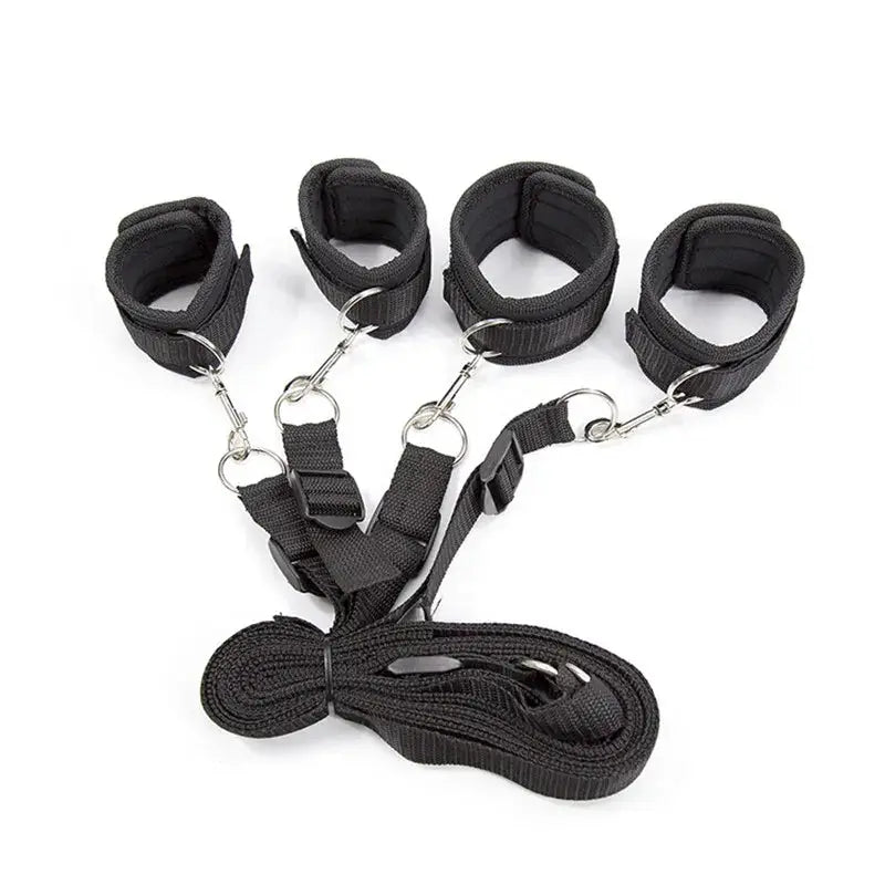 Ensemble de retenue noir en nylon avec 4 menottes et manchettes de cheville, attaches métalliques - LSDLBoutique