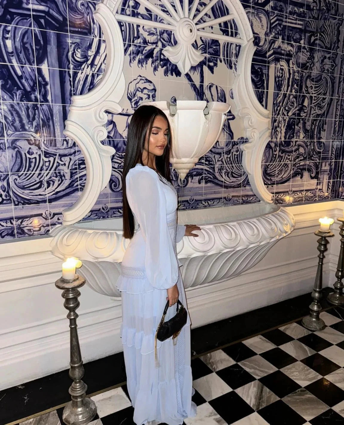 Robe longue ajourée col V taille empire manches lanternes - LSDLBoutique
