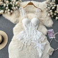 Ensemble lingerie blanc en dentelle 2 pièces: bustier corset à bretelles et string assorti