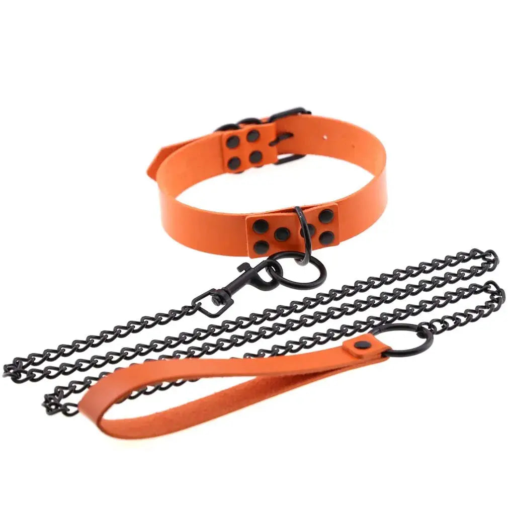 Collier de laisse en cuir synthétique orange avec anneau et maillons noirs, style gothique punk