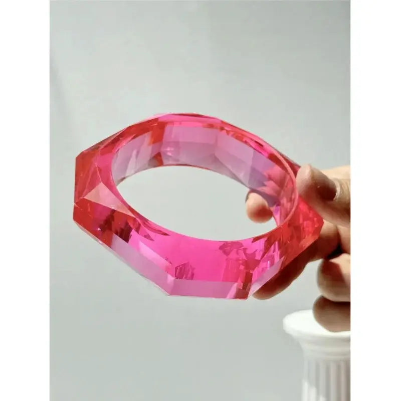 Bracelet en résine géométrique rose transparent, facettes brillantes – LSDLBoutique