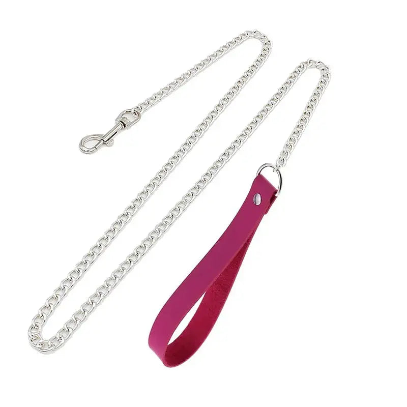 Collier ras du cou en PU rose avec chaîne argentée et anneau métallique, style gothique