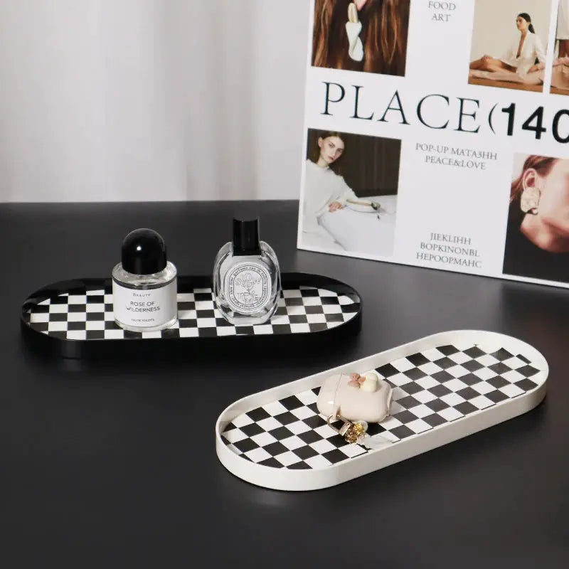 Plateau de rangement bureau style nordique – Damier noir et blanc
