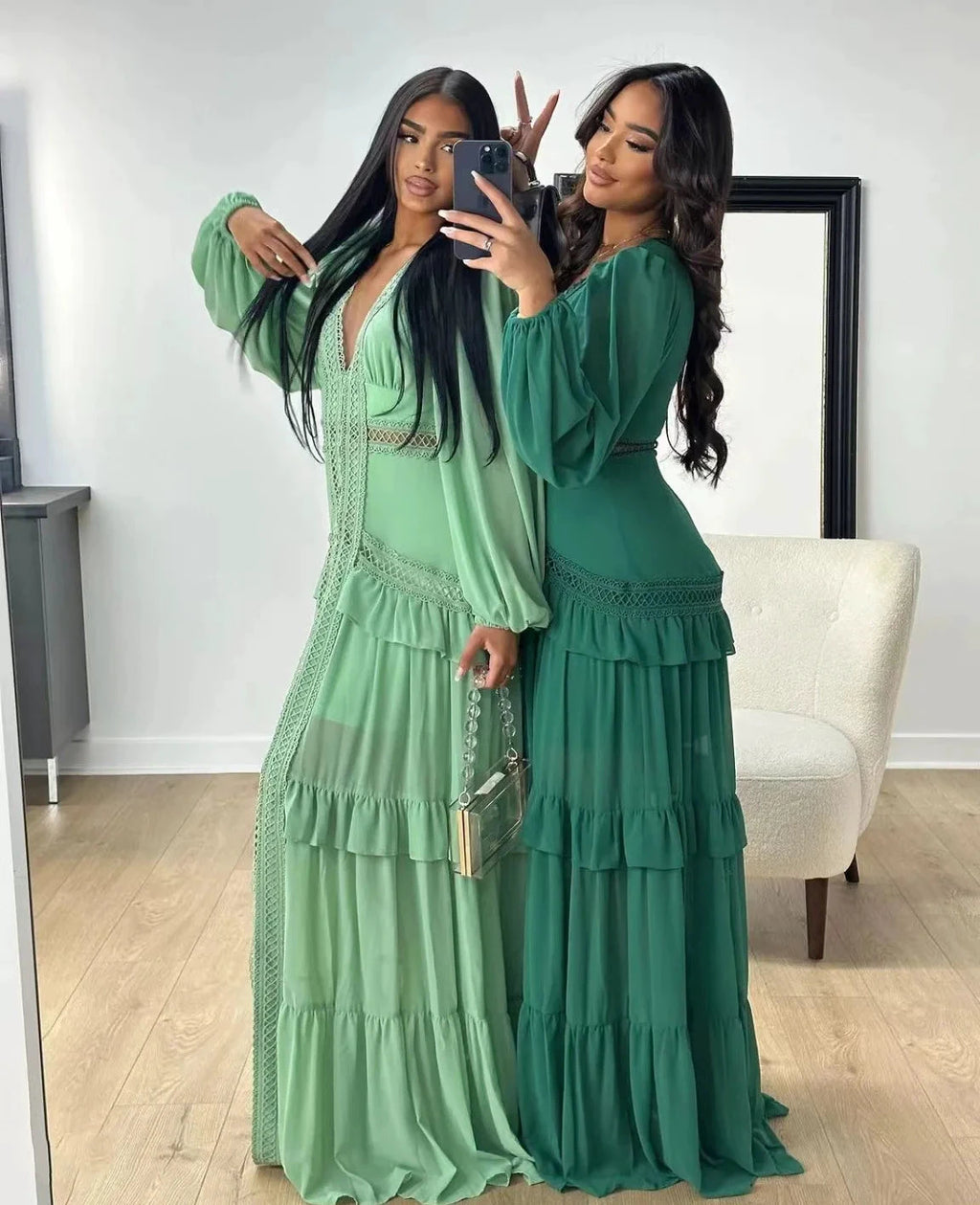 Robe longue ajourée col V taille empire manches lanternes - LSDLBoutique