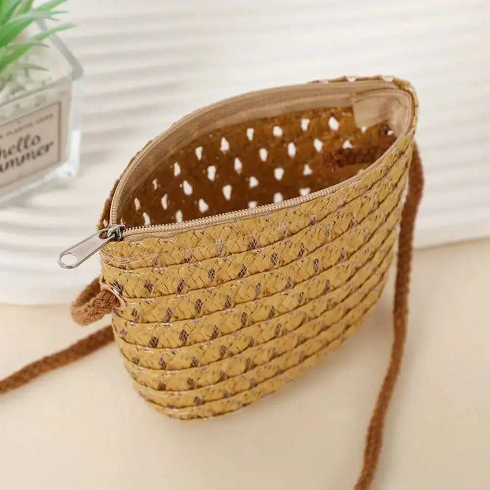 Mini sac en paille tressée pour enfant, couleur naturel, fermeture zippée et bandoulière longue – LSDLBoutique