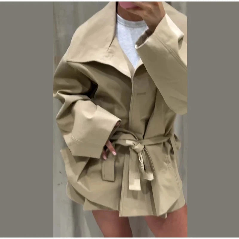 Women's pilot jacket – Structured zip and lapel
