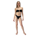 Maillot de bain bandeau noir Indra avec bijou central doré, bikini classique Les Secrets de Léa