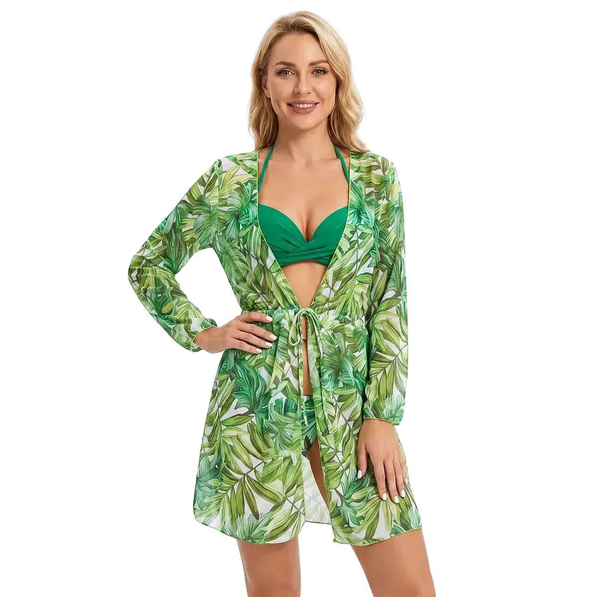 Ensemble Naïma de Les Secrets de Léa – trois pièces plage, kimono imprimé palmier vert avec bikini vert.