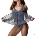 Body Maëlya en dentelle violet fumé avec son top babydoll à volants – création Pikawai