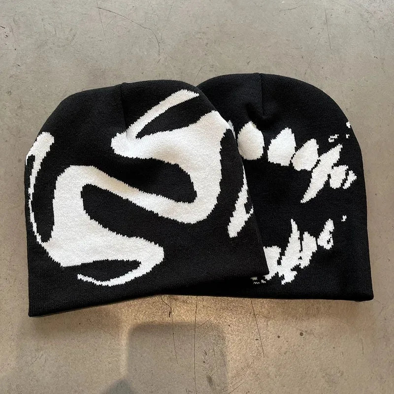 Bonnet jacquard crocs – Noir ou blanc, 5 modèles – vue 3 | Les Secrets de Léa