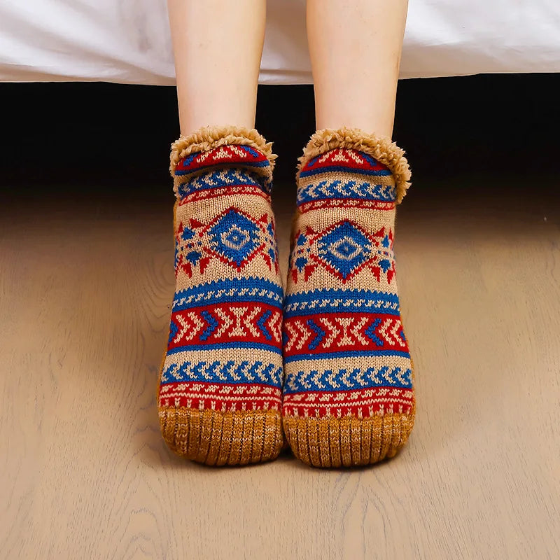 Chaussettes pantoufles antidérapantes doublées peluche – vue 12 | Les Secrets de Léa