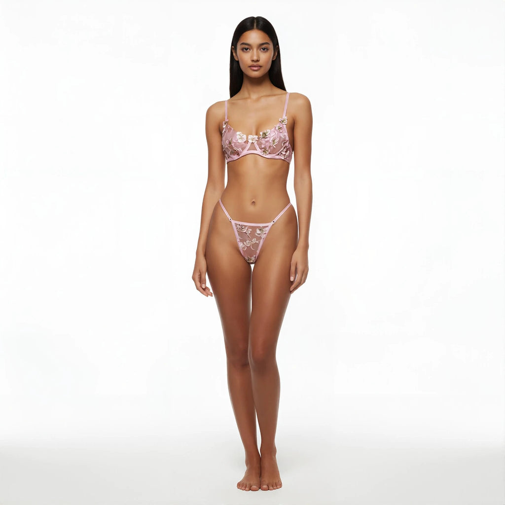 Ensemble soutien-gorge et tanga brodé papillons – Louane | Les Secrets de Léa