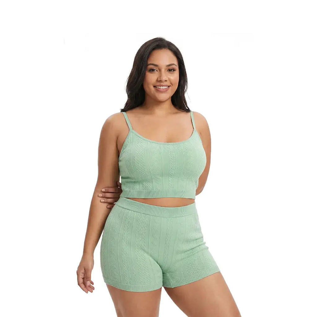 Ensemble lingerie sans couture SPY18 : haut crop et short taille haute vert menthe, motif texturé.