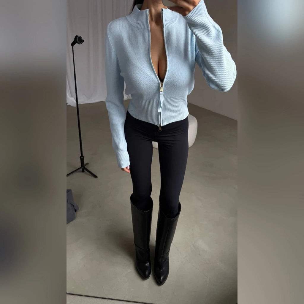 Gilet court en maille zippé – Col montant, 6 coloris – vue 3 | Les Secrets de Léa