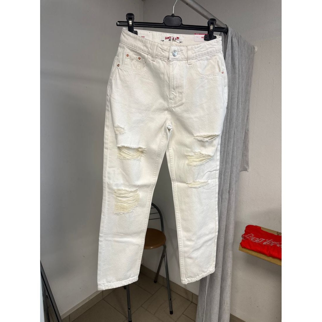 Jean mom taille haute déchiré – Blanc écru – vue 5