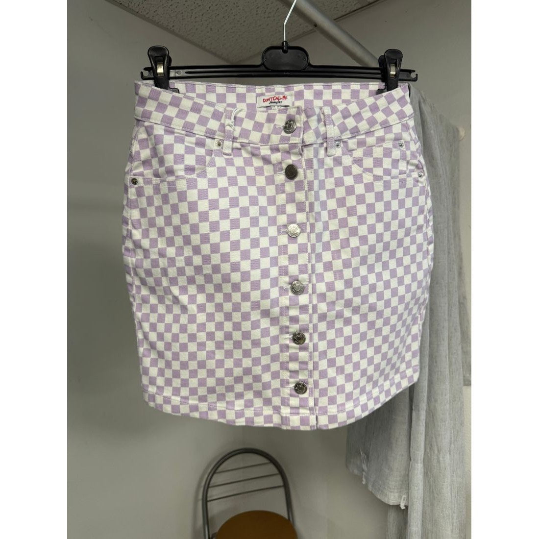 Jupe en jean à damier lilas et blanc – Boutonnée – vue 2