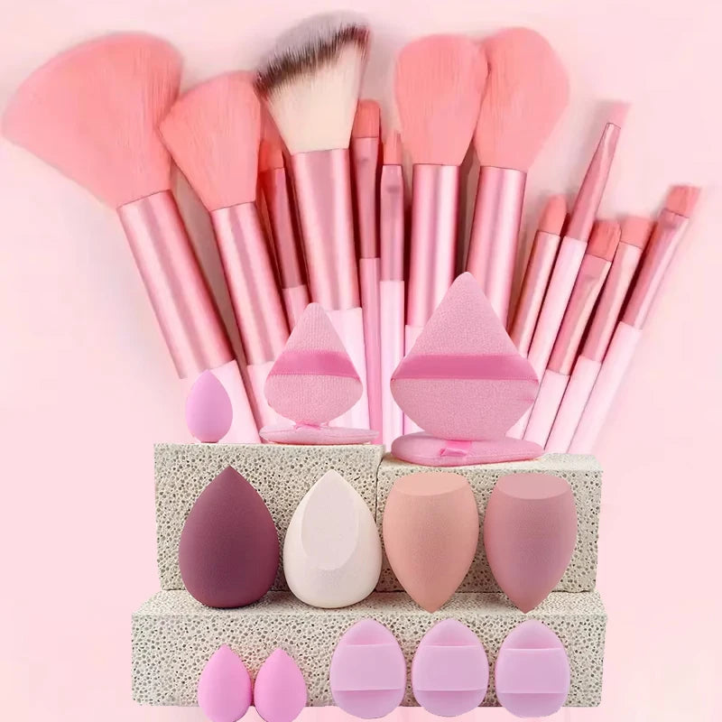 Lot de pinceaux de maquillage – 4 à 33 pièces – vue 15 | Les Secrets de Léa