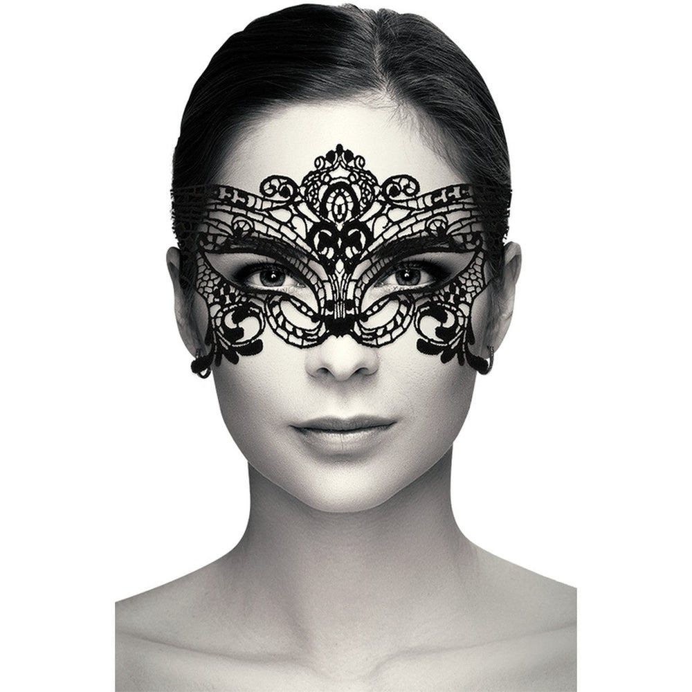 Une dentelle qui sublime le visage
