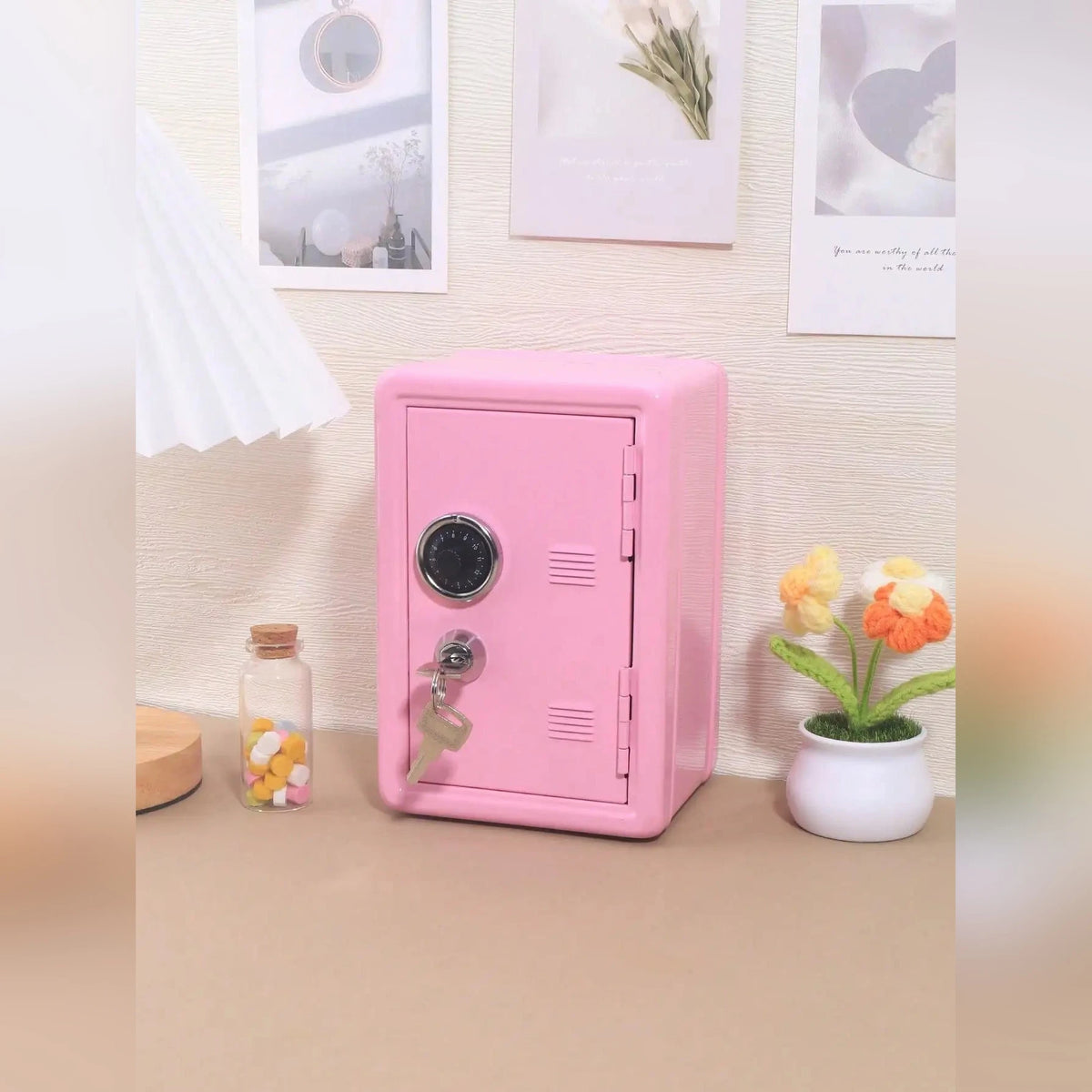 Mini coffre à code et clé en métal – 18 cm – vue 2 | Les Secrets de Léa