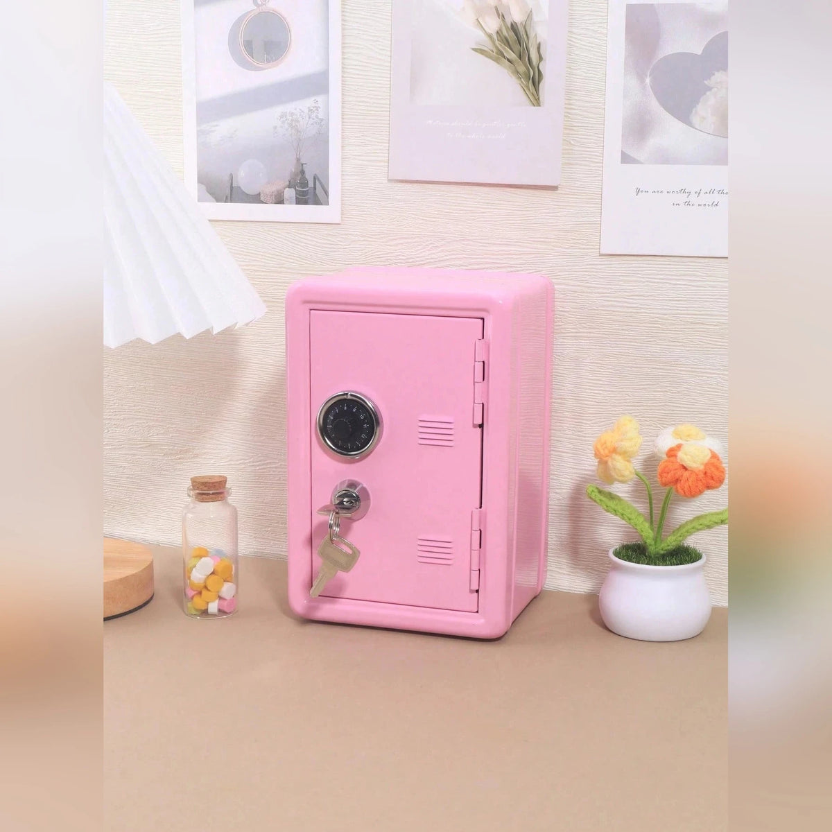 Mini coffre à code et clé en métal – 18 cm – vue 8 | Les Secrets de Léa