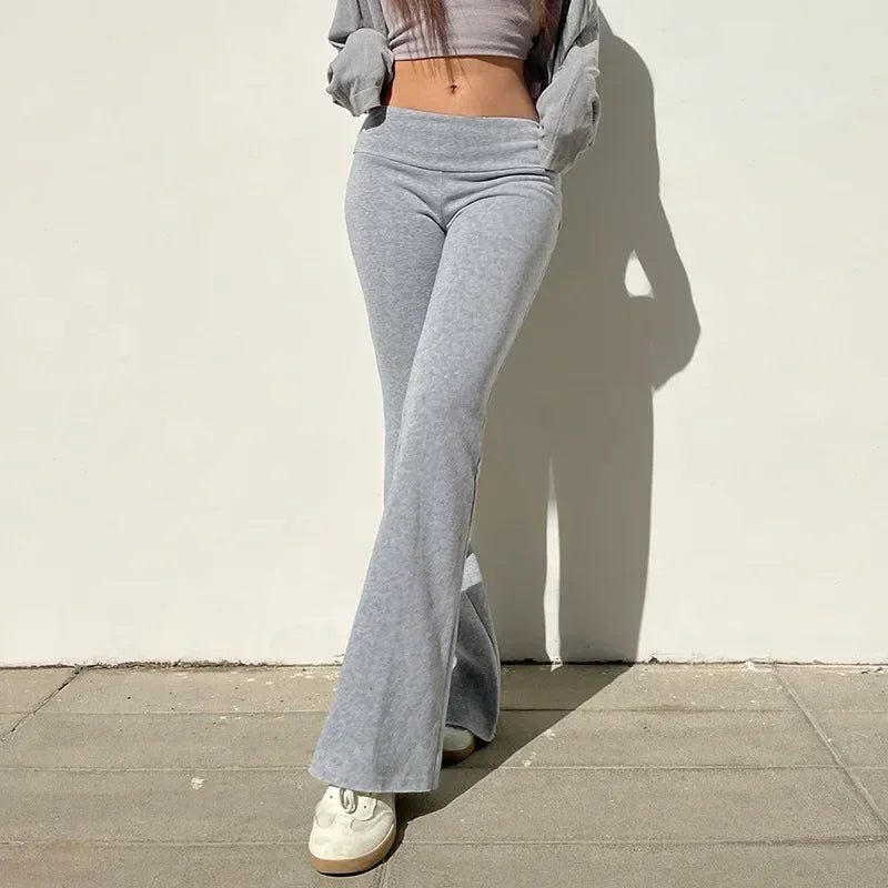 Pantalon évasé taille basse en maille – Gris ou noir – vue 3 | Les Secrets de Léa