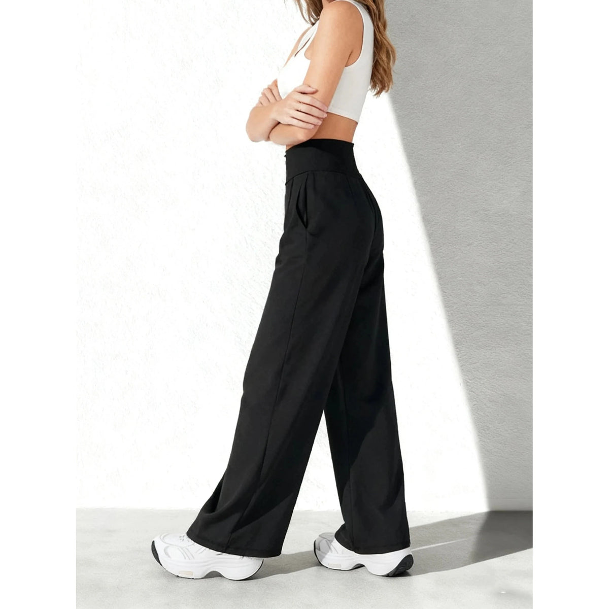 Pantalon large taille haute en maille fluide – Noir – vue 7 | Les Secrets de Léa