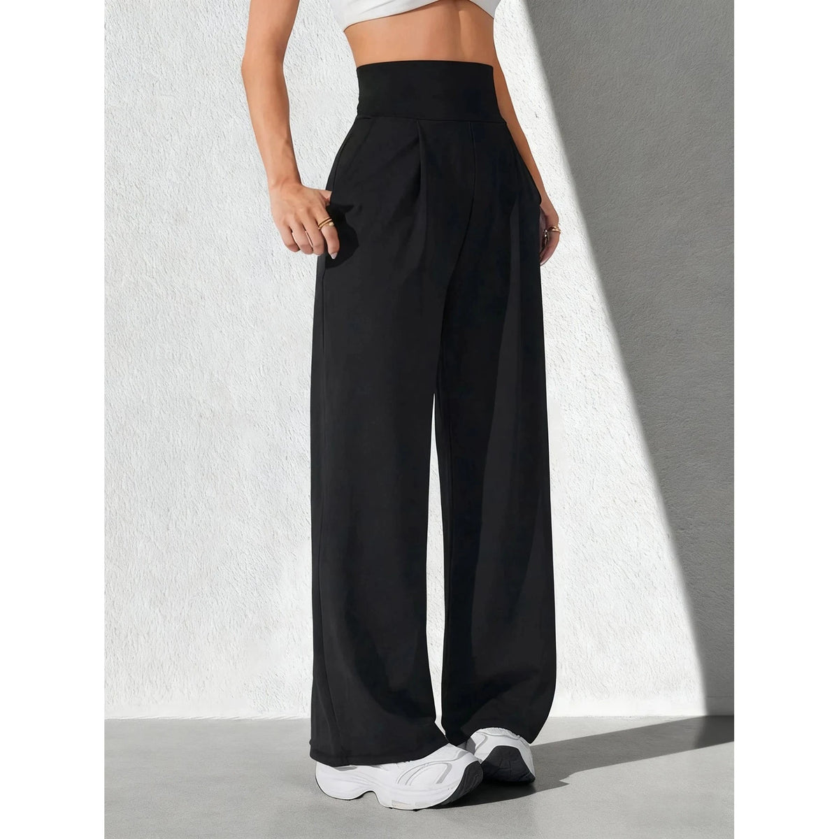 Pantalon large taille haute en maille fluide – Noir – vue 8 | Les Secrets de Léa