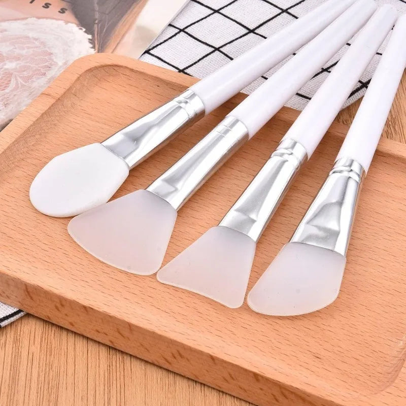 Pinceaux à masque en silicone – Lot de quatre | Les Secrets de Léa
