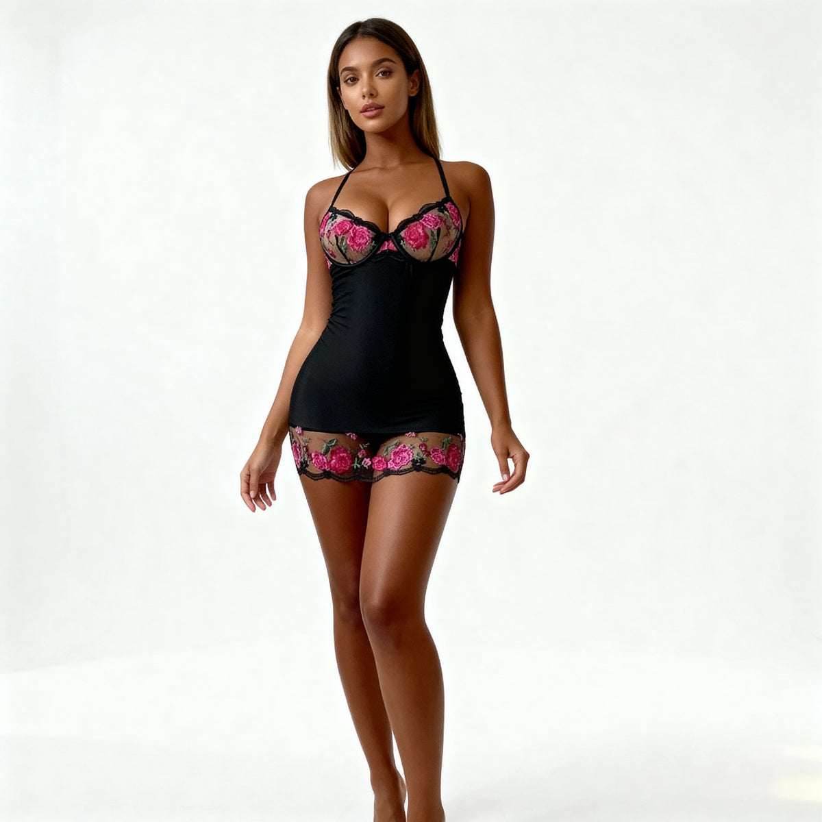 Nuisette noire brodée de roses – Letitia