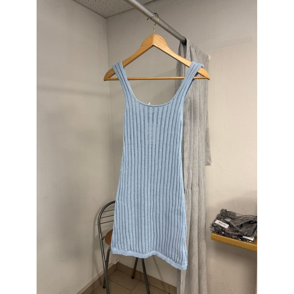 Robe débardeur bleu ciel – Maille côtelée ajourée – vue 2