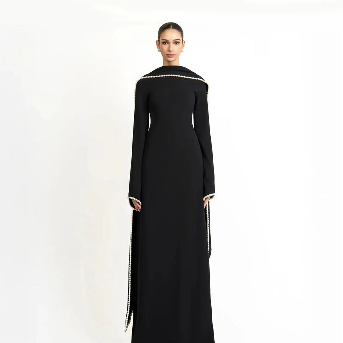 Robe longue et cape perlée – Ensemble deux pièces – vue 4 | Les Secrets de Léa