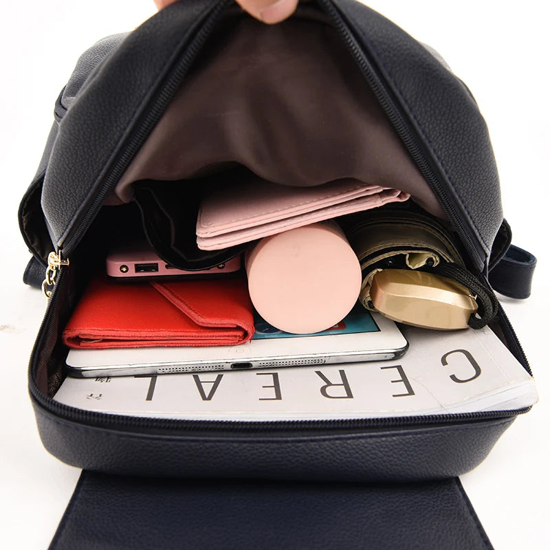 Sac à dos en simili cuir – 26 × 12 × 30 cm – vue 6 | Les Secrets de Léa