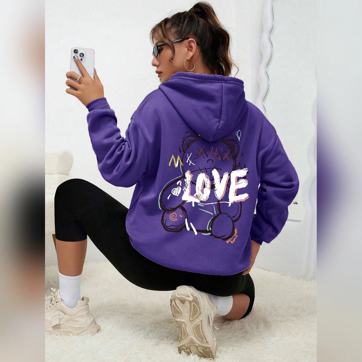 Sweat à capuche ourson LOVE dans le dos – 10 coloris – vue 11 | Les Secrets de Léa