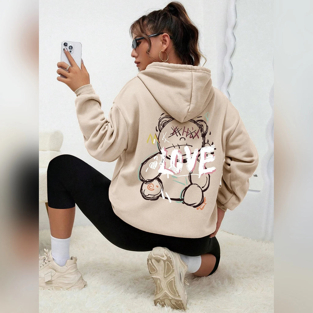Sweat à capuche ourson LOVE dans le dos – 10 coloris – vue 2 | Les Secrets de Léa