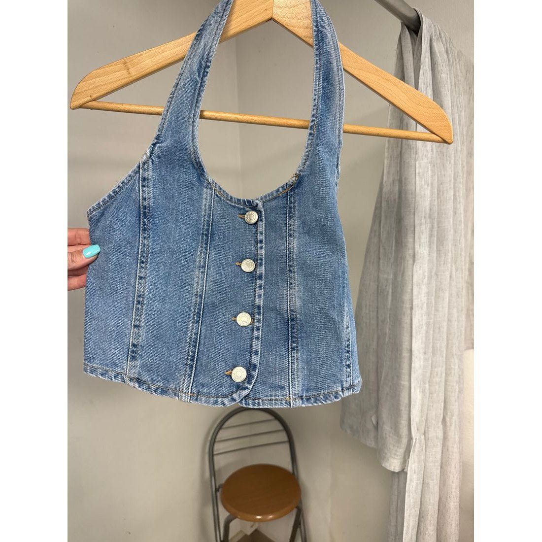 Top corset en jean – Boutons métal et laçage au dos – vue 2